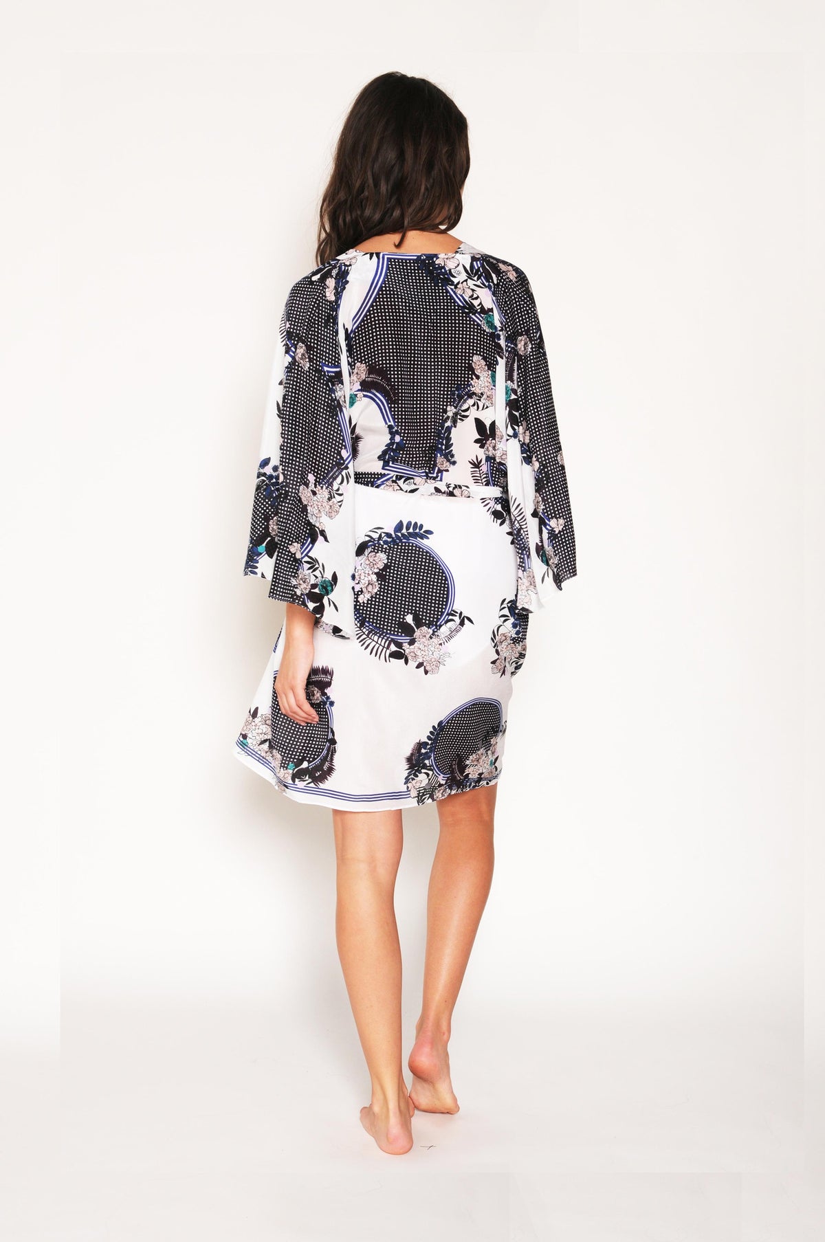 Marchesa Silk kimono, Holland Street Loungewear