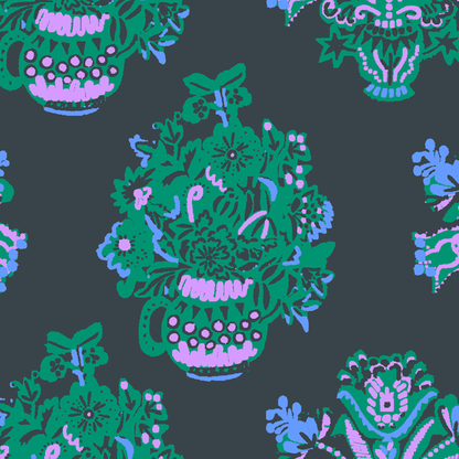 Vases in Radiant